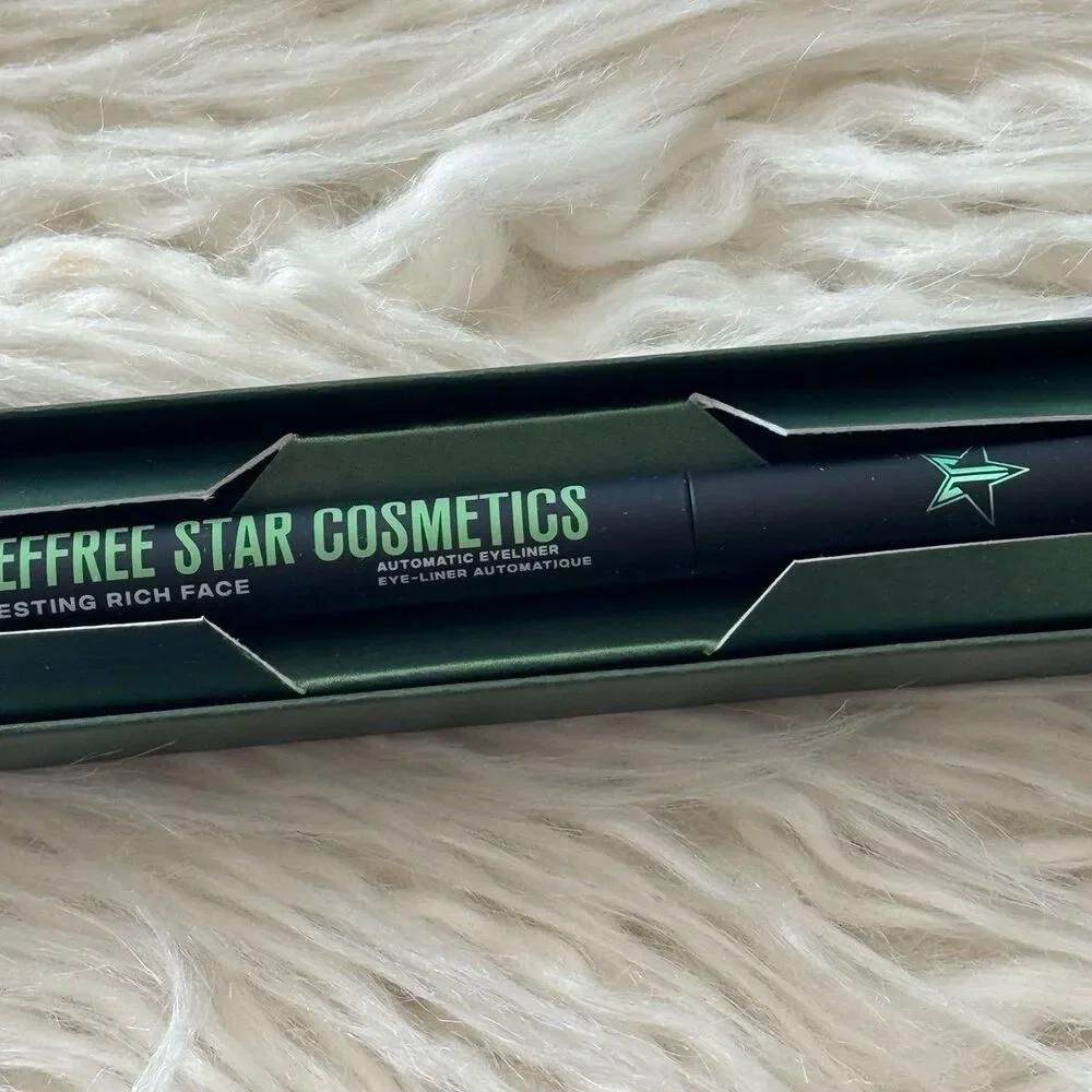 Jeffree Star Cosmetics Automatic Eyeliner Resting Rich Face